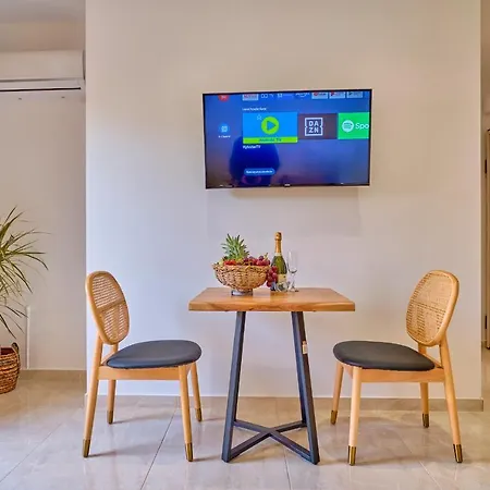 Sunflower Suites Gouvia Corfu Exterior foto