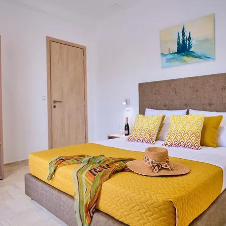 Sunflower Suites Gouvia Corfu Exterior foto