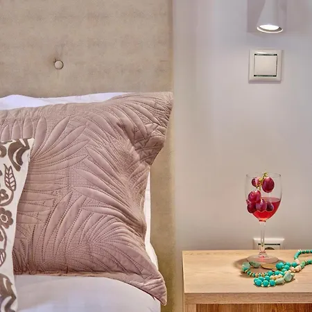 Sunflower Suites Gouvia Corfu Exterior foto