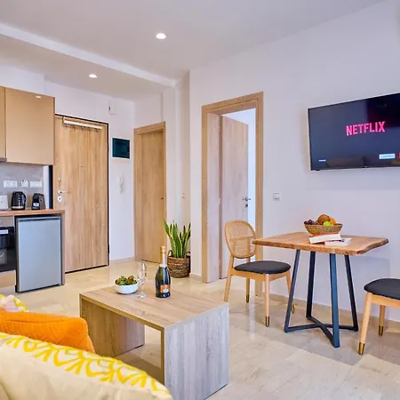 Sunflower Suites Gouvia Corfu Exterior foto