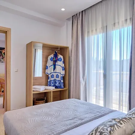 Sunflower Suites Gouvia Corfu Exterior foto